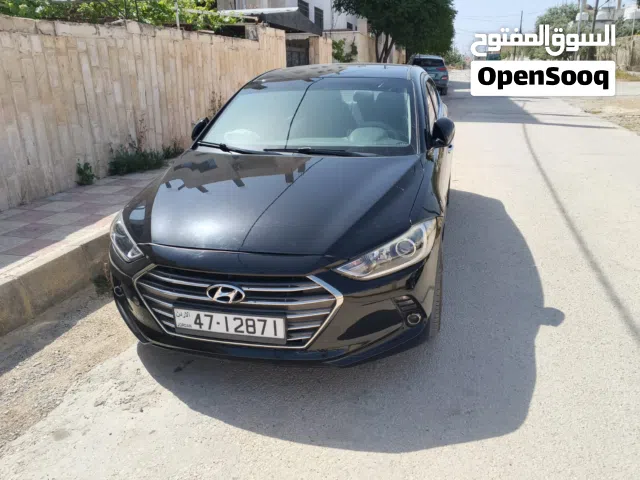 2016 هيونداي افانتي Limited
