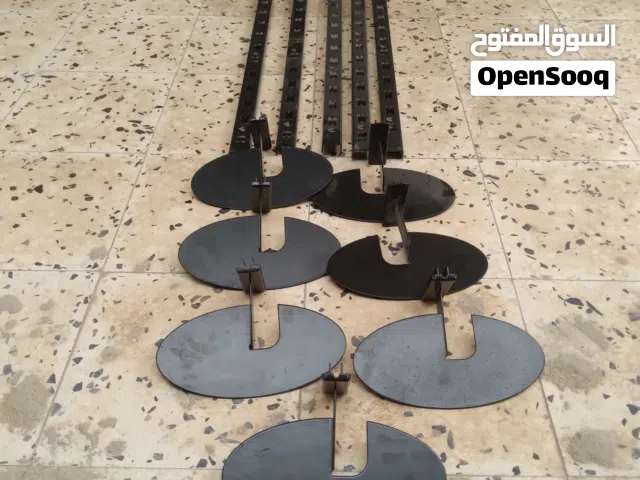 حاملة احذية  وقائم بيريمو مستعمل في حالة جديدة للبيع