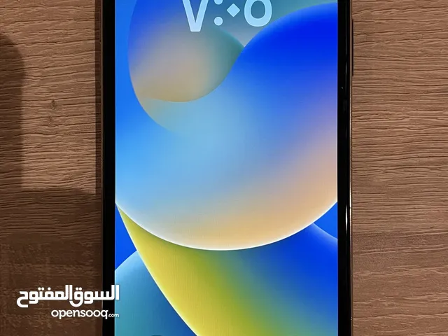 Apple iPhone X 64 GB in Jeddah