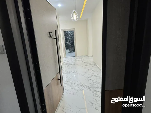 160 m2 2 Bedrooms Apartments for Rent in Tripoli Al-Serraj