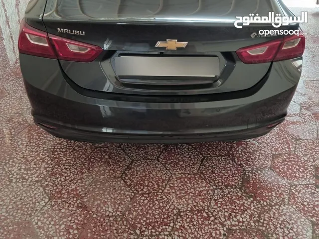 للبيع سياره من نوع شفروليه ماليبو موديل 2018 ، المالك الثالث ، بدون حوادث