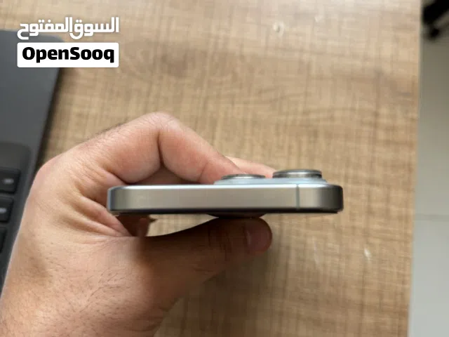 ايفون 15 برو ماكس ماستر لون التيتانيوم