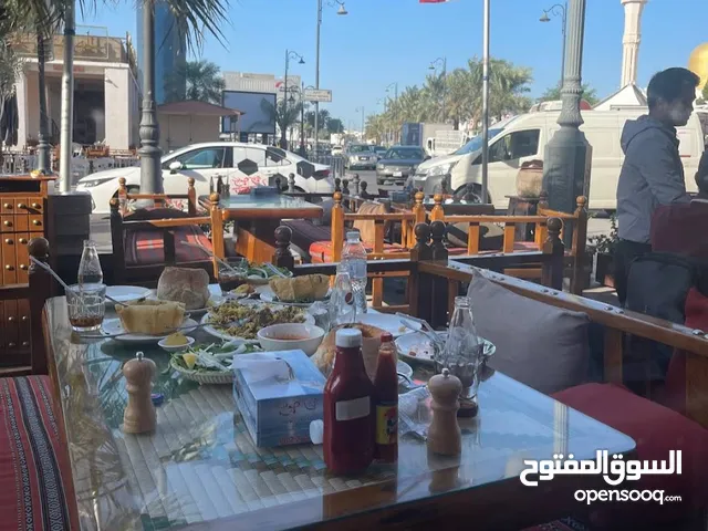 المباركيه للبيع أو للضمان مطعم مأكولات خفيفه الإيجار 300 موقع زاويه