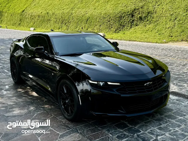 2023 Camaro 1LT RS - V6 Black edition in perfect conditions Like New Powerful Clean Car