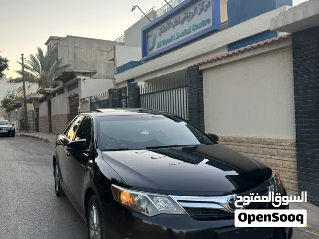 تويوتا كامري Xle محركً 25 استراد كوري فل مصكر ماتنقص شي جمرك رسالة مفتوحه