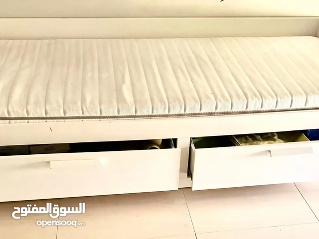 IKEA kids bed  200x90cm