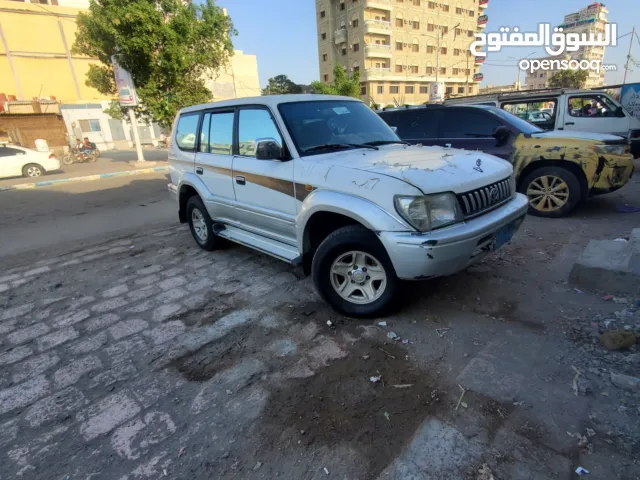 Used Toyota C-HR in Al Hudaydah