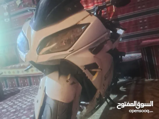 كاوزاكي نينجا 300 سي سي 2015 مستعمل