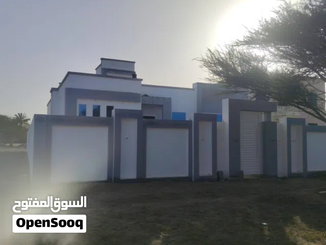 منزل للبيع خلف بلدية صحم