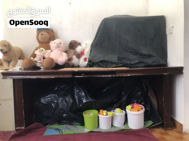 طاولة مكتب
