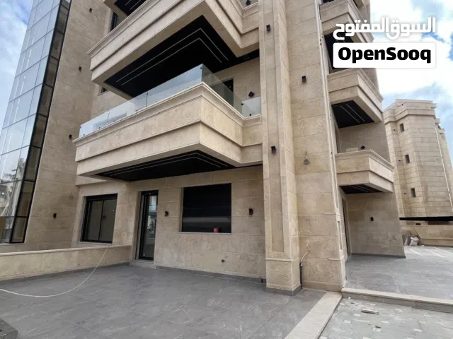 ثالث مع روف في ضاحية النخيل بأفخم التشطيبات الملوكية مع فايربليس راكب