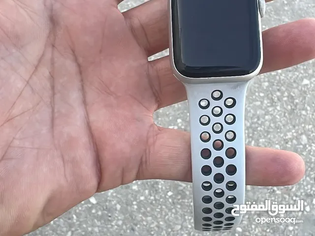 ساعه أبل nike