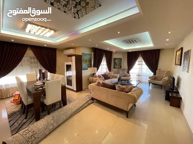 220 m2 3 Bedrooms Apartments for Sale in Amman Um El Summaq