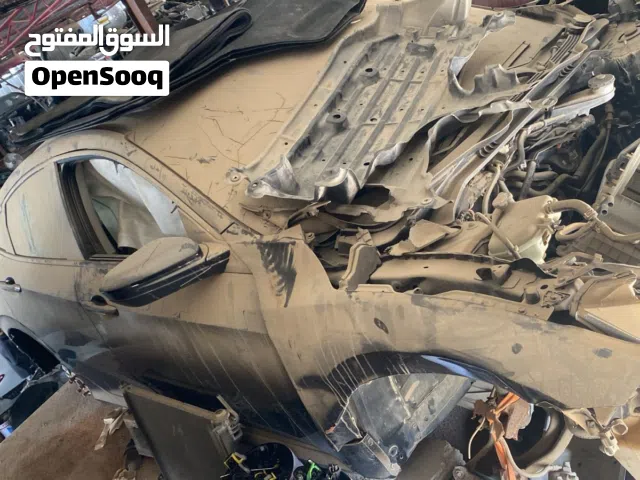 للبيع قطع غيار هوندا سيفك مديل 2018