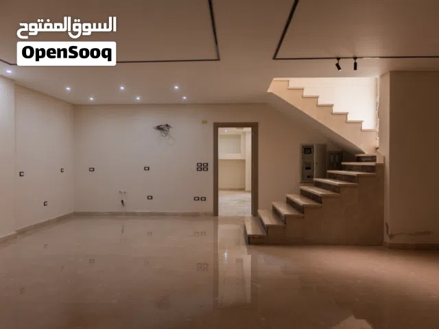 فيلا للبيع تشطيب سوبر لوكس لم تسكن من قبل