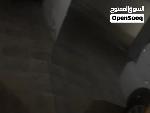 مراية مستعمله