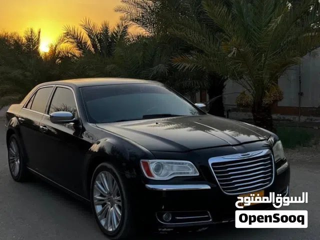 2012 Chrysler 300 300S v8