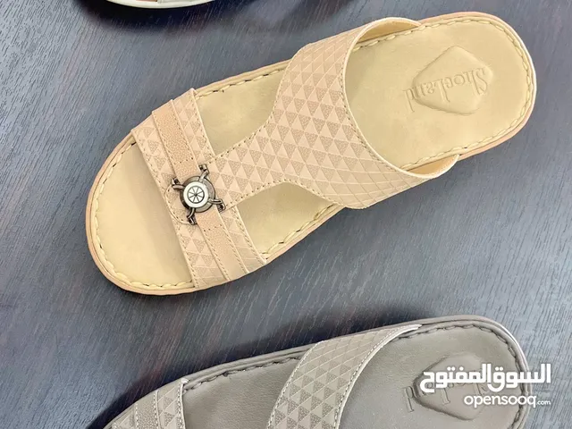 Other Casual Shoes in Muscat
