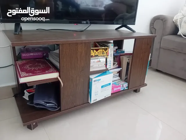 tv table for 42