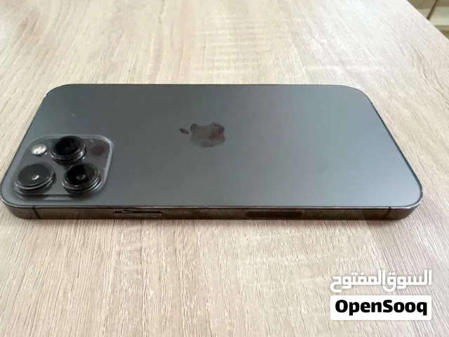 12 برو ماكس  شاشة وبطارية اصليه مش مفتوح الله يبارك لصاحب النصيب