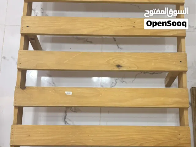 هيكلين للتخت للبيع بسعر 15 دينار للإثنين
