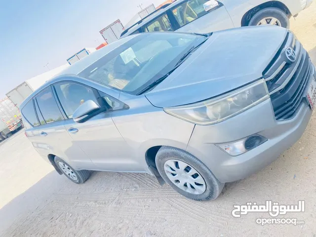 Toyota Innova 2017 in Al-Mahrah