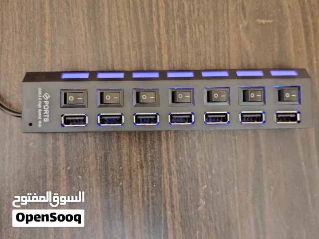 وصلة USB متعددة بها سبعة منافذ مع خاصية تشغيل/إطفاء المنفذ متوفرة أربعة وصلات، إقرأ الوصف.