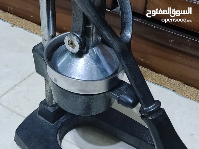 عصارة برتقال و فواكة للبيع
