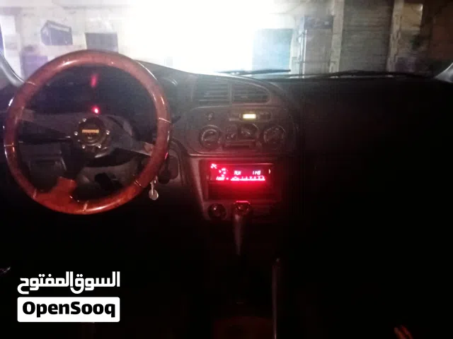 1999 ميتسوبيشي لانسر GLX