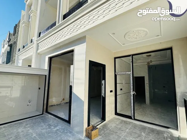 150 m2 5 Bedrooms Villa for Sale in Erbil New Hawler