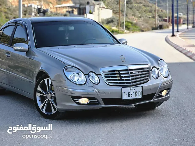 مرسيدس بنز W 211