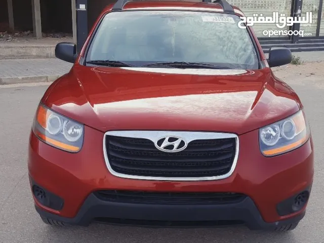 Hyundai Santa Fe 2012 in Benghazi