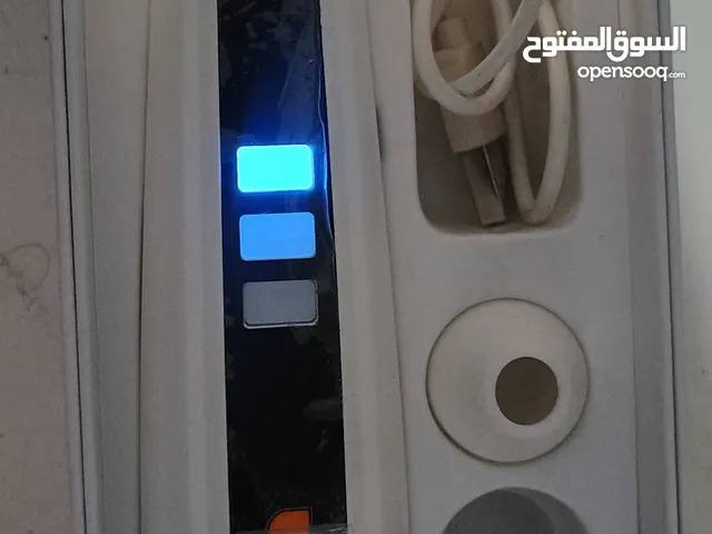 جهاز ريفيتول لتنظيف الرؤوس السوداء مع كاميرا ذكية