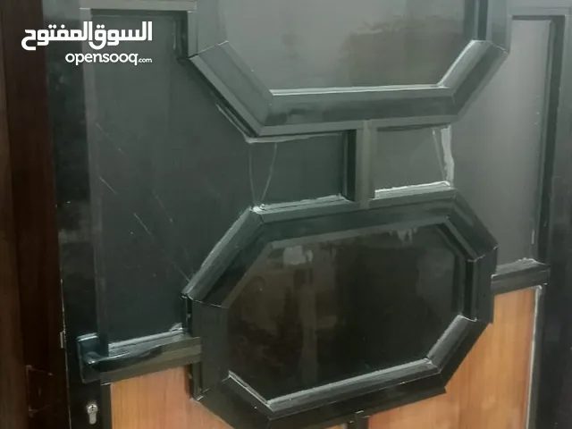 باب المنيوم للبيع