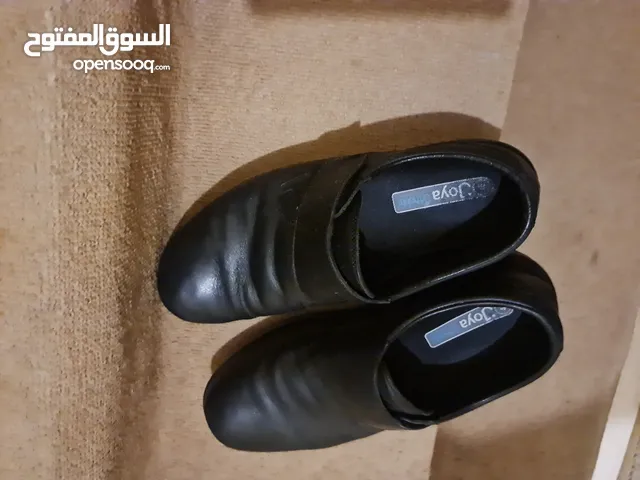 للبيع حذاء جويا الاصلي صناعه سويسرية100%