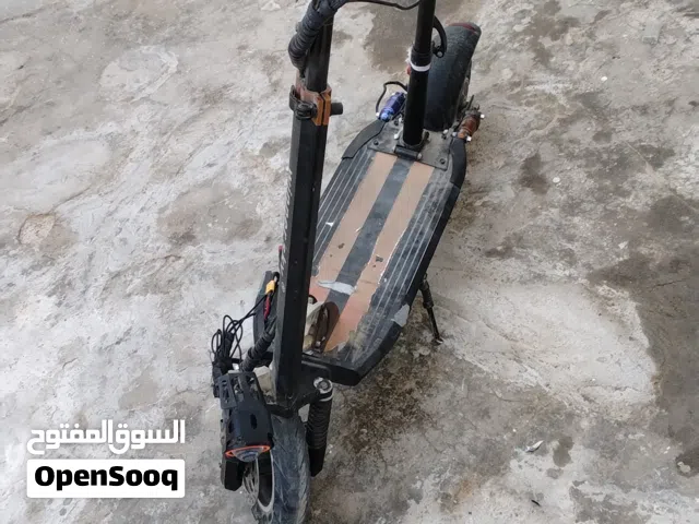 سكوتر ب كرسي للبيع