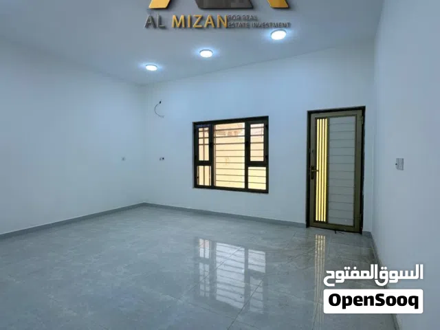 110 m2 2 Bedrooms Apartments for Rent in Basra Al Mishraq al Jadeed