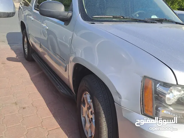 Chevrolet Suburban 2014 in Kuwait City
