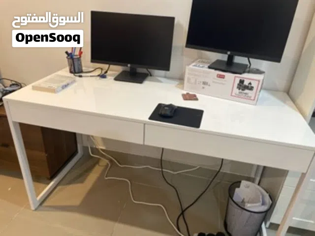Desk from Home Center - NO MONITORS - 60x140cm