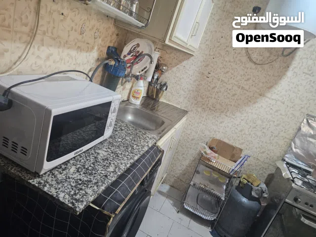شقة للايجار المؤقت بالفروانية قطعه 4