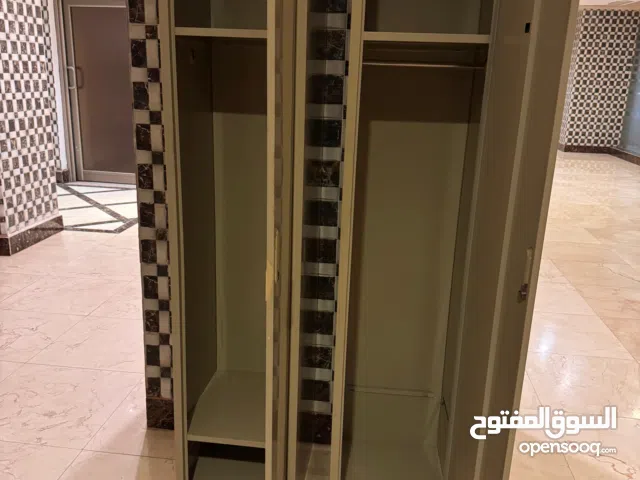 دولابين حديد