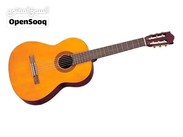 كيتار yamaha c40 مع حقيبة واوتار احتياط