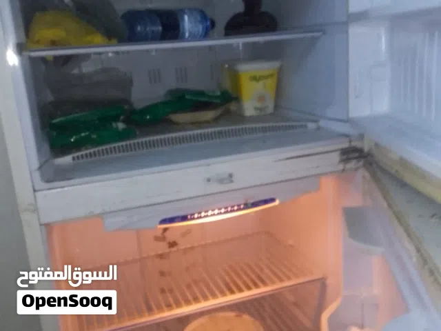 ثلاجه للبيع