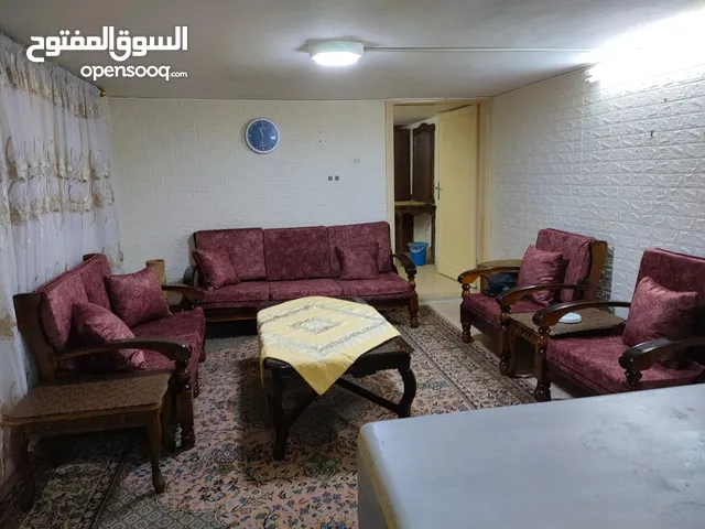 90 m2 2 Bedrooms Apartments for Rent in Zarqa Al Zarqa Al Jadeedeh