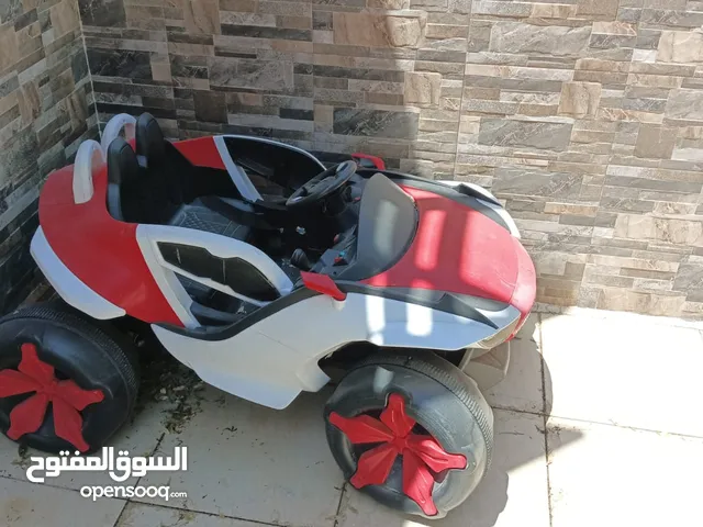 سيارة أطفال شحن