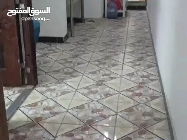 تتوفر شقق للايجار على شارع 14تموز ضمن بنايه تصميم مصعد يتوفر شقق مؤثث وفارغ تتكون كل شقه من غرفتين م