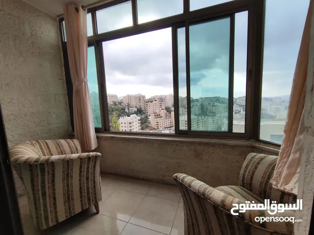 شقة مفروشة للايجار بعين مصباح تصلح لثلاث اشخاص