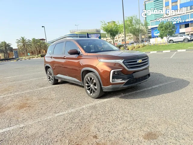 للبيع كابتيفا موديل 2023 بحالة الوكالة 7 مقاعد ماشية 50 الف