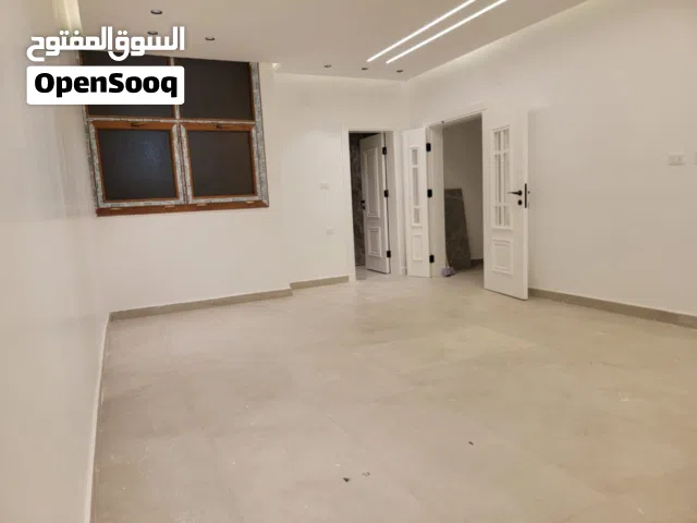 300 m2 5 Bedrooms Apartments for Rent in Tripoli Bin Ashour