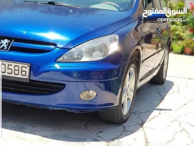 بيجو 307 2004